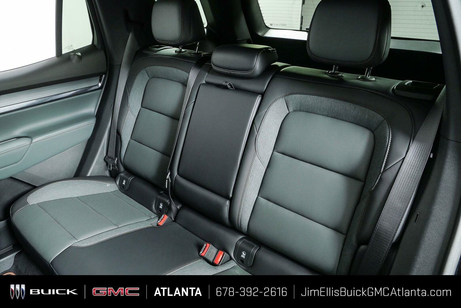 New 2027 GMC Terrain AT4 w/ Convenience Package III AWD/4WD image 17