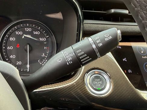 Used 2025 Cadillac XT6 Sport w/ Platinum Package AWD/4WD image 32