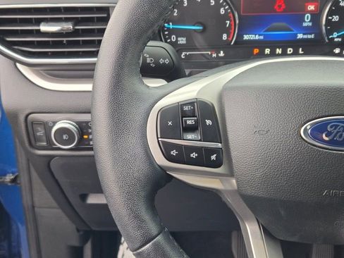 Used 2022 Ford Explorer XLT w/ Equipment Group 202A image 31