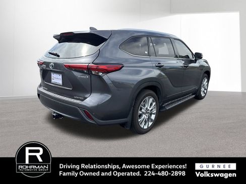 Used 2023 Toyota Highlander Limited AWD/4WD image 9