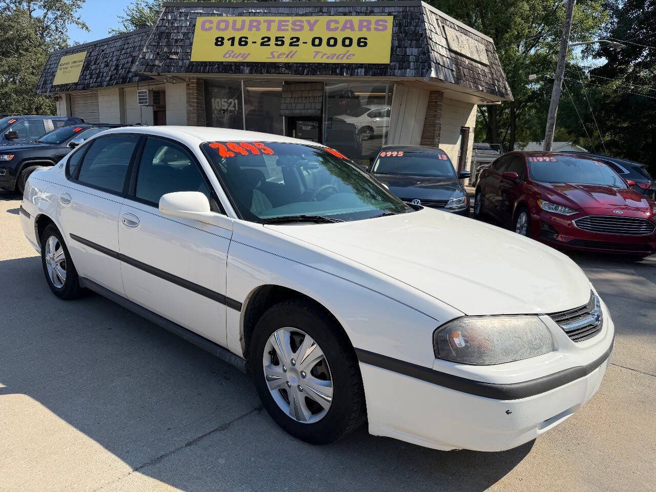 Used 2001 Chevrolet Impala w/ Preferred Equipment Group FWD image 1