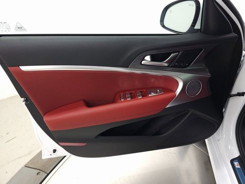 Used 2026 Genesis G70 3.3T Sport Prestige image 10