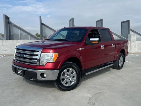 Used 2013 Ford F150 Lariat w/ Lariat Chrome Pkg image 2