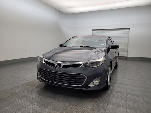 Used 2014 Toyota Avalon Limited image 15