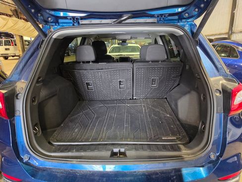 Used 2021 Chevrolet Equinox LT AWD/4WD image 8