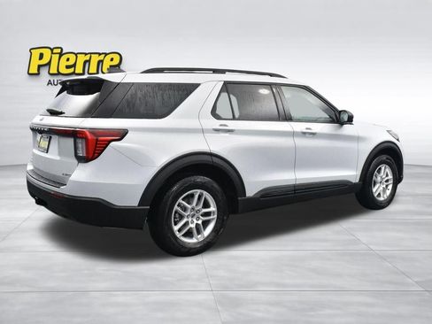 New 2026 Ford Explorer Active image 4
