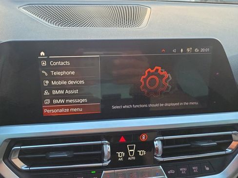 Used 2020 BMW 330i Sedan w/ Premium Package RWD image 17