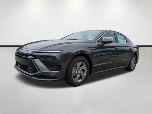 New 2026 Hyundai Sonata SE FWD image 8