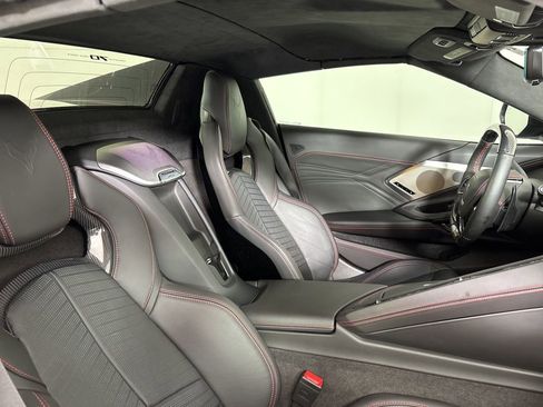 Used 2023 Chevrolet Corvette Z06 RWD image 22