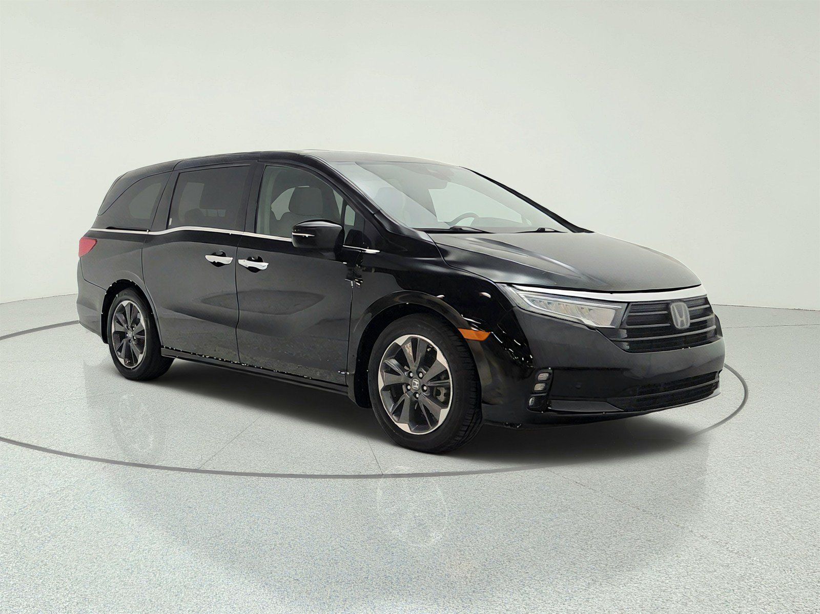 Used 2022 Honda Odyssey Elite image 3