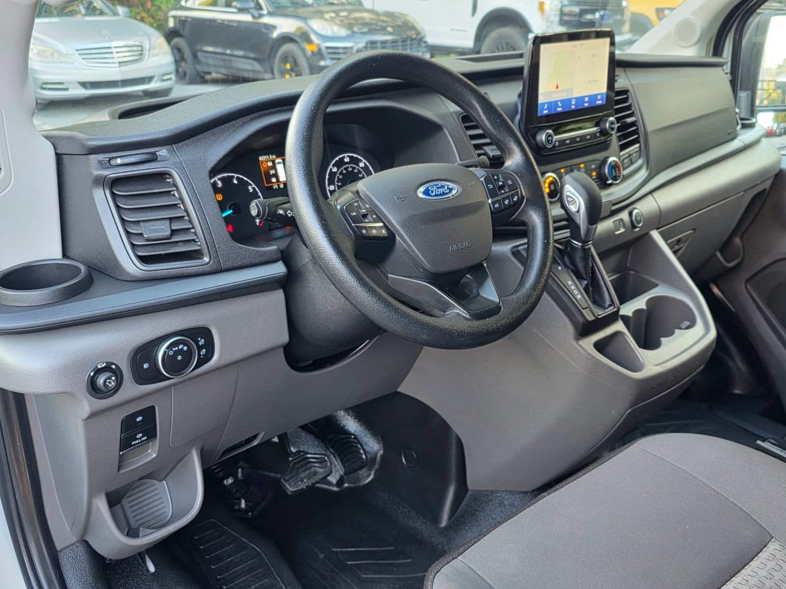 Used 2021 Ford Transit 350 XLT RWD image 12