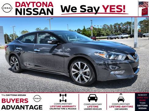 Used 2017 Nissan Maxima 3.5 SV image 1