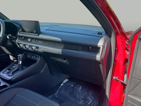 Used 2025 Honda CR-V Sport image 18