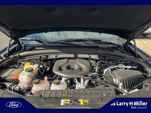 Used 2024 Jeep Grand Cherokee Limited 4xe w/ Luxury Tech Group II image 21