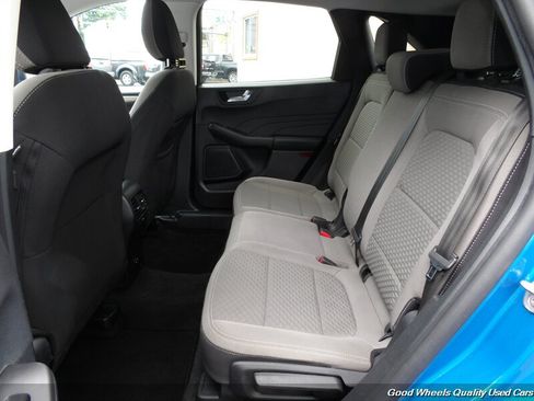 Used 2021 Ford Escape SE w/ Cold Weather Package FWD image 14