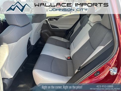Used 2023 Toyota RAV4 XLE image 29