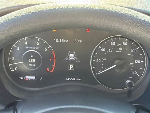 Used 2021 Nissan Kicks SV image 26