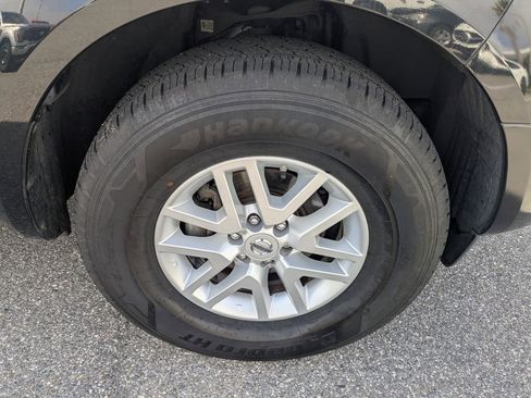 Used 2019 Nissan Frontier SV w/ Value Truck Package image 11