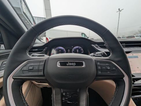 New 2026 Jeep Grand Cherokee L Limited image 22