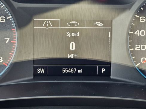 Used 2020 Chevrolet Malibu LT image 30