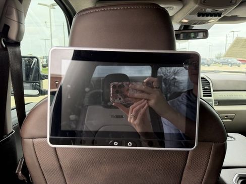 Used 2019 Ford F250 Limited w/ FX4 Off-Road Package image 24