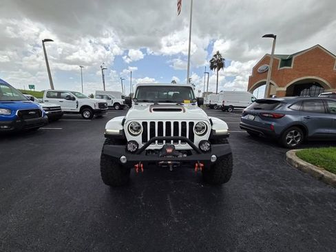 Used 2021 Jeep Gladiator Mojave AWD/4WD image 3