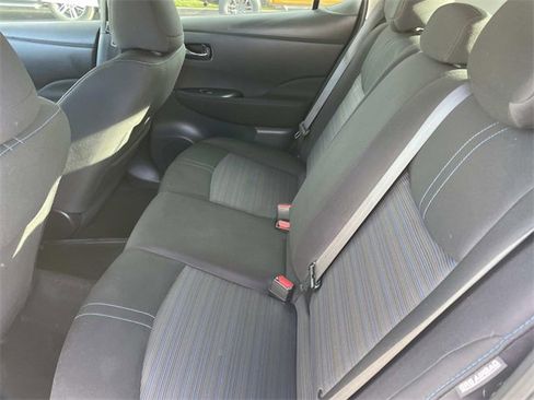 Used 2022 Nissan Leaf S image 23