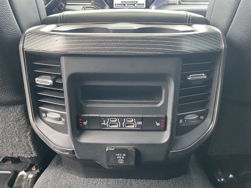 Used 2020 RAM 3500 Limited AWD/4WD image 36