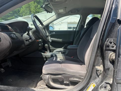 Used 2012 Chevrolet Impala LT FWD image 5