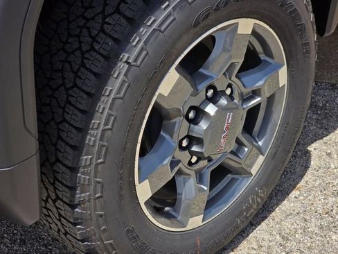 New 2026 GMC Sierra 2500 SLT w/ Texas SLT Premium Package AWD/4WD image 11