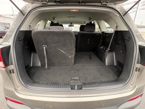 Used 2016 Kia Sorento LX w/ LX Convenience Package image 14