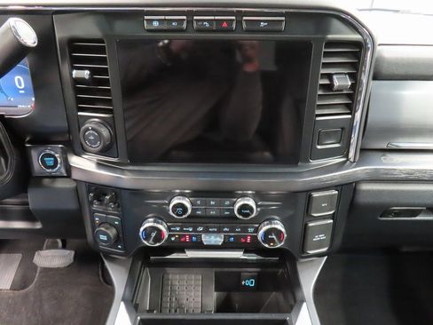 Used 2023 Ford F250 Lariat w/ Lariat Ultimate Package image 13