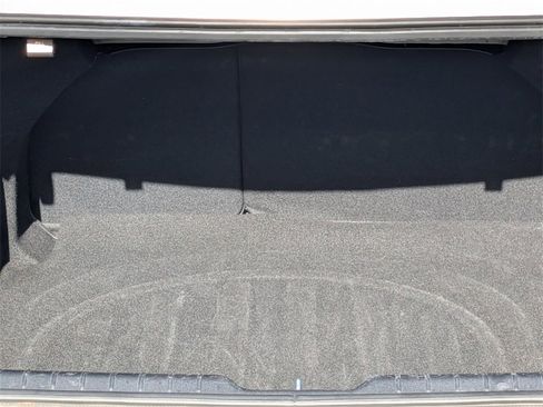 Used 2025 Kia K4 LXS image 32