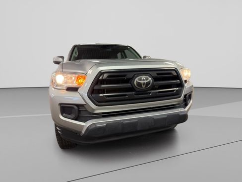 Used 2019 Toyota Tacoma SR w/ SR Convenience Package AWD/4WD image 42