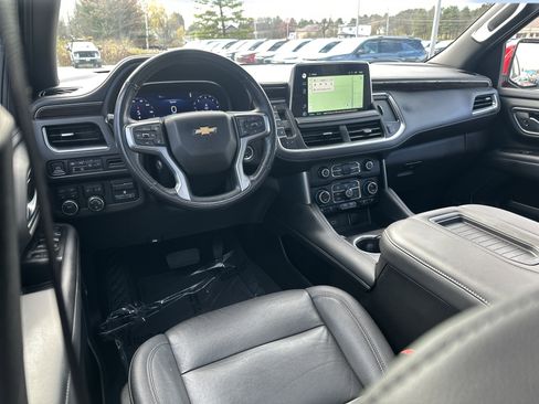 Used 2022 Chevrolet Tahoe LT w/ LT Signature Package image 7