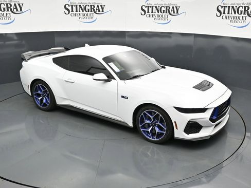 Used 2024 Ford Mustang GT Premium w/ GT Performance Package RWD image 9