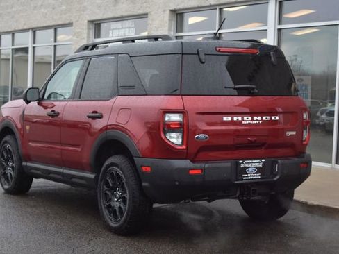 Used 2025 Ford Bronco Sport Badlands image 5