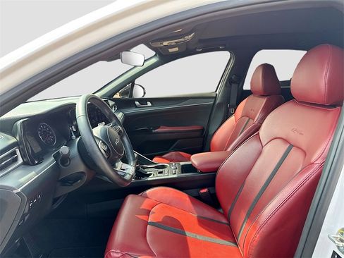 Used 2024 Kia K5 GT-Line image 10