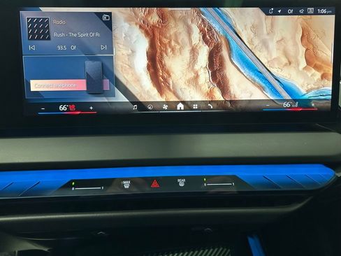 Used 2025 BMW X3 xDrive30i w/ M Sport Package image 26