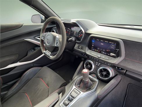 Used 2023 Chevrolet Camaro ZL1 RWD image 15
