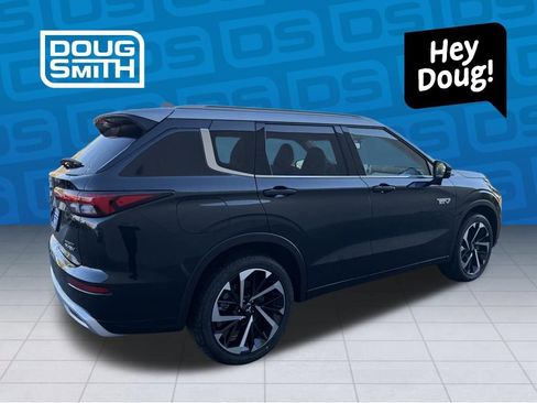 New 2025 Mitsubishi Outlander SEL image 4