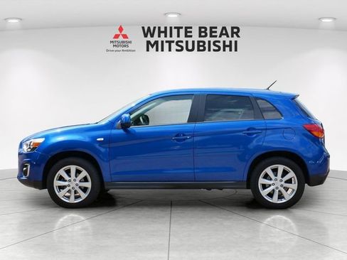 Used 2015 Mitsubishi Outlander Sport ES AWD/4WD image 3
