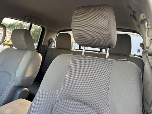 Used 2014 Nissan Frontier SV w/ SV Value Truck Package RWD image 21