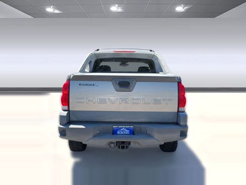 Used 2002 Chevrolet Avalanche 4x4 w/ Off-Road Suspension Pkg image 10