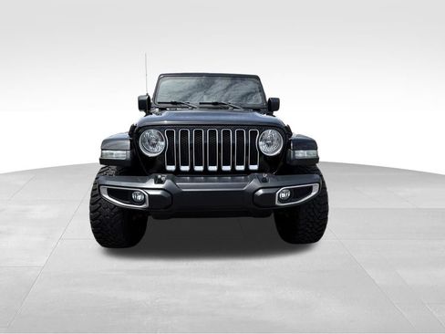 Used 2019 Jeep Wrangler Unlimited Sahara AWD/4WD image 8