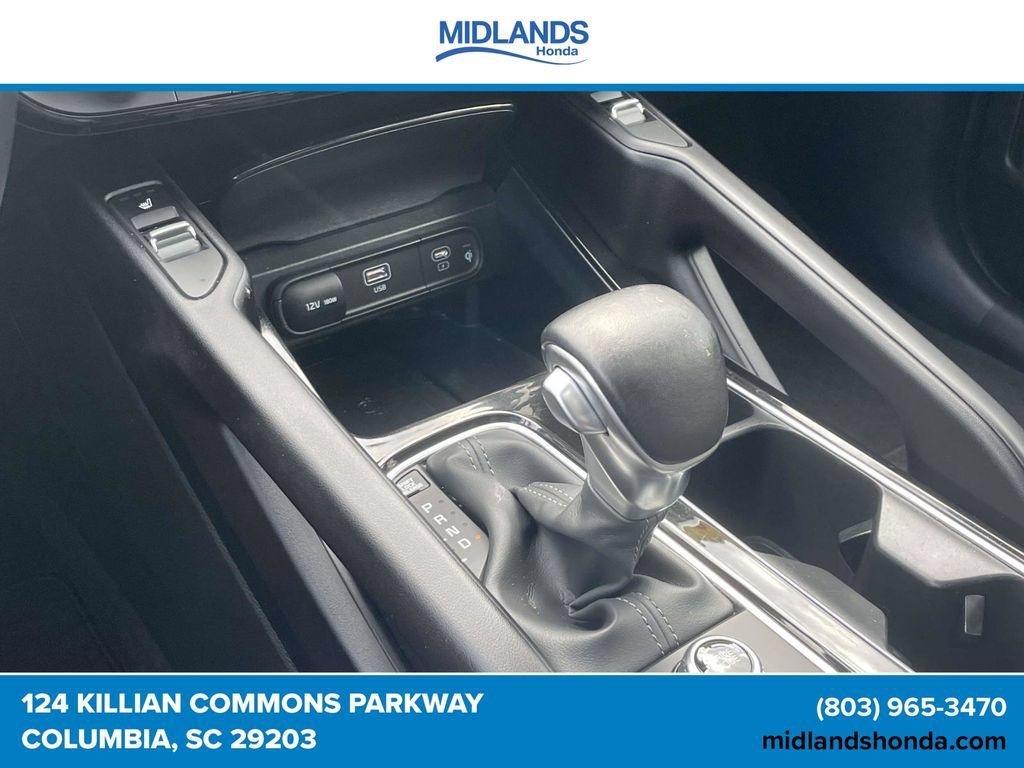 Used 2025 Kia Telluride S FWD image 31