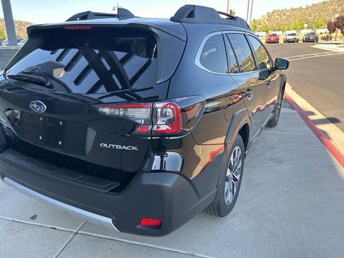 Used 2024 Subaru Outback Limited image 9