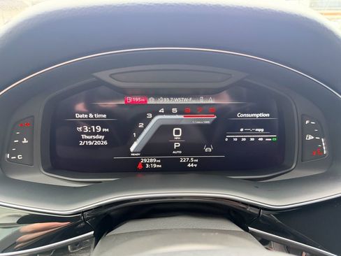 Certified 2025 Audi Q7 3.0T Premium Plus image 30