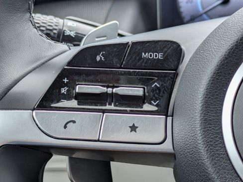 Certified 2024 Hyundai Tucson Limited FWD image 26