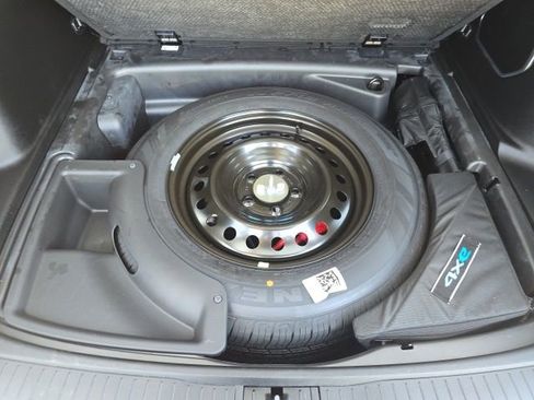 Used 2023 Jeep Grand Cherokee 4WD 4xe image 35